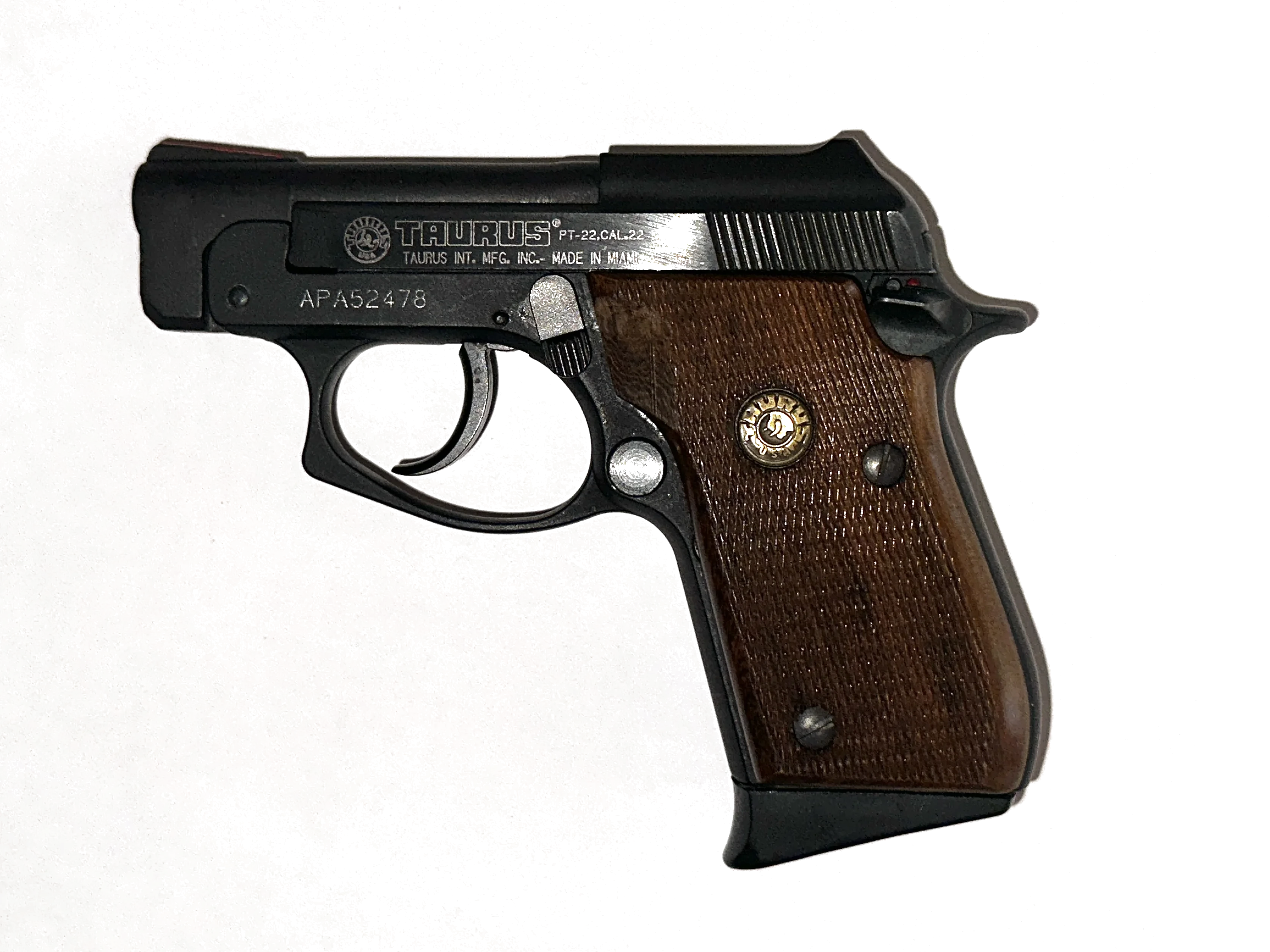 Taurus M22 .22 LR NKL WOOD - 8+1 Rounds | 2.75" Barrel